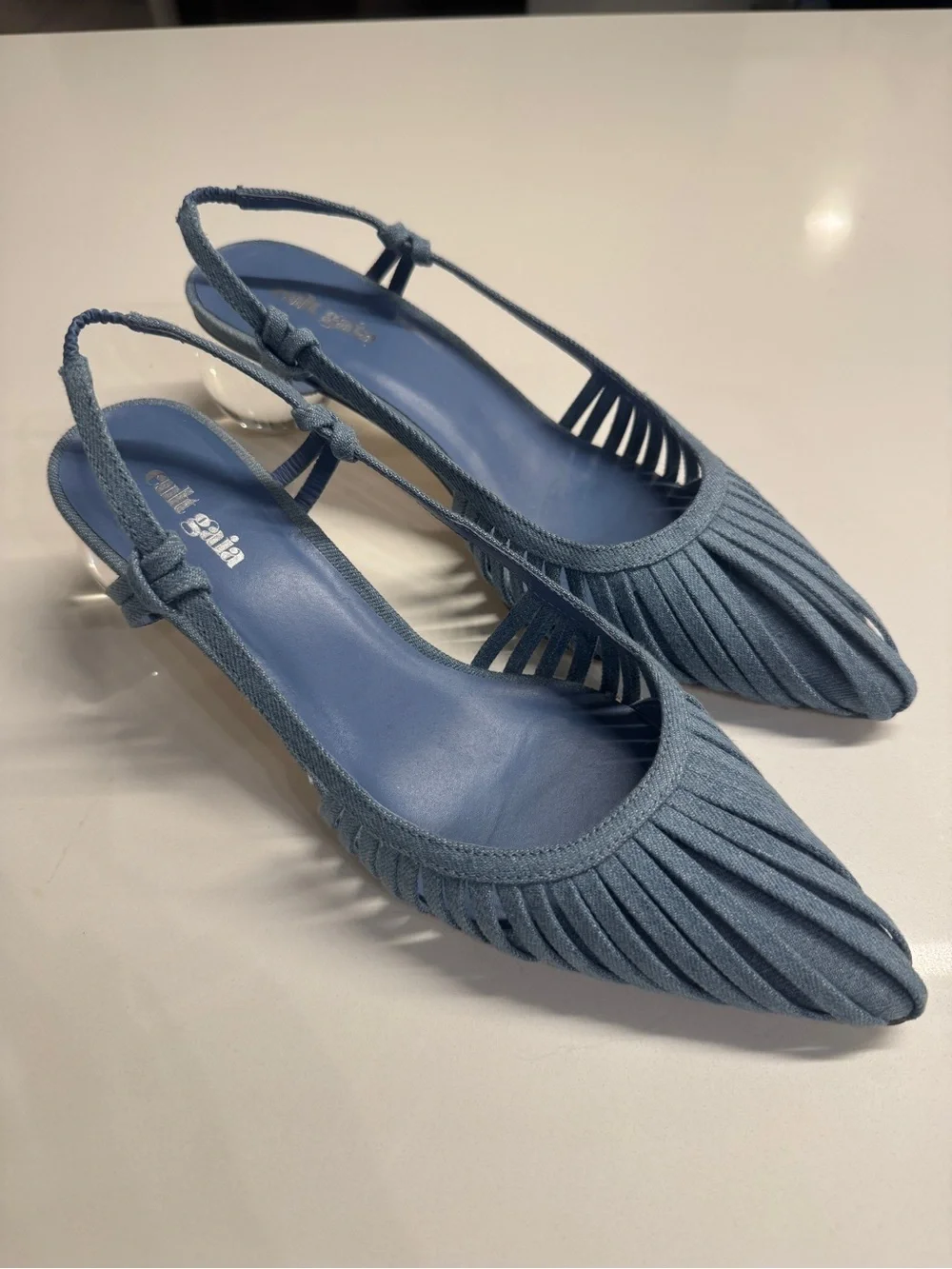 cult gaia Alia blue denim pleated slingback pointed-toe heels size 38.5 Lake